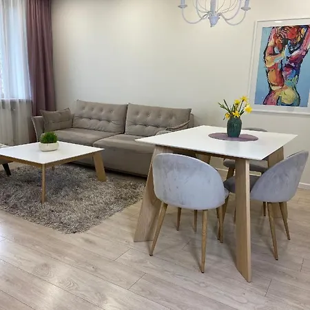 Apartment Ausra *